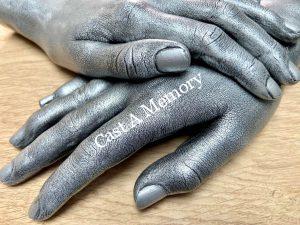 Couple hand cast